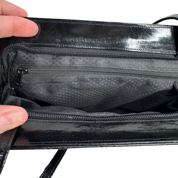 UNBRANDED BLACK EEL SKIN CROSSBODY BAG - Picture 4 of 8